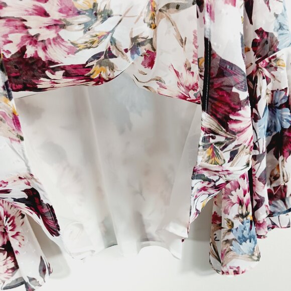 White House Black Market Size 6 Floral Top, Long Sleeve, Back w/ Draping, Boho - Picture 8 of 16